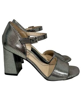 Silver Gray Metallic Block Heel Sandal Shoe 8.5M MSRP $70 LifeStride Bombshell